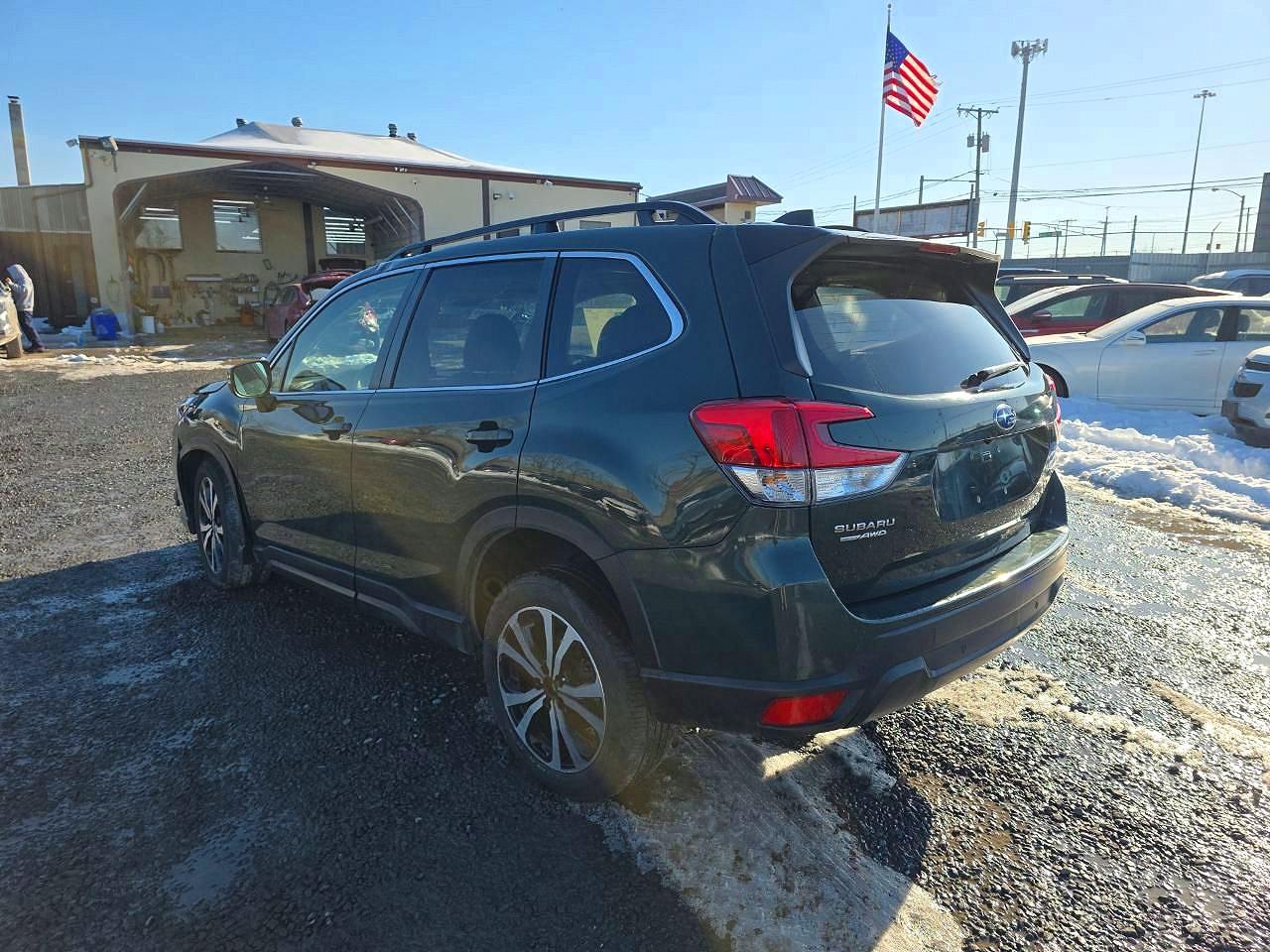 2024 SUBARU FORESTER LIMITED photo 2