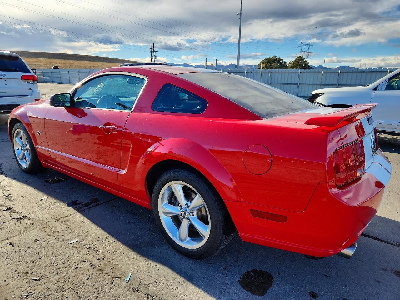 2006 FORD MUSTANG GT photo 2