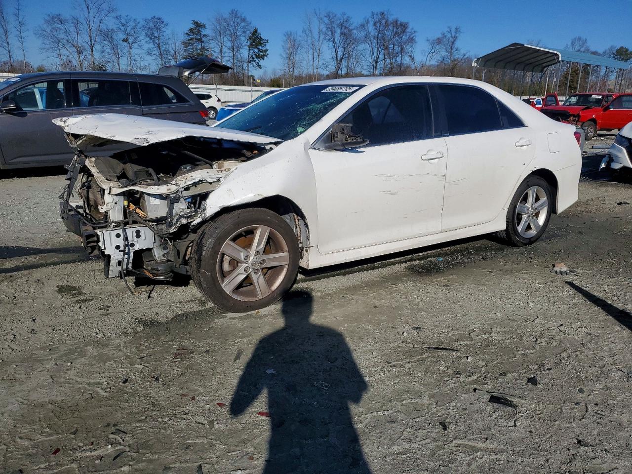 2013 TOYOTA CAMRY