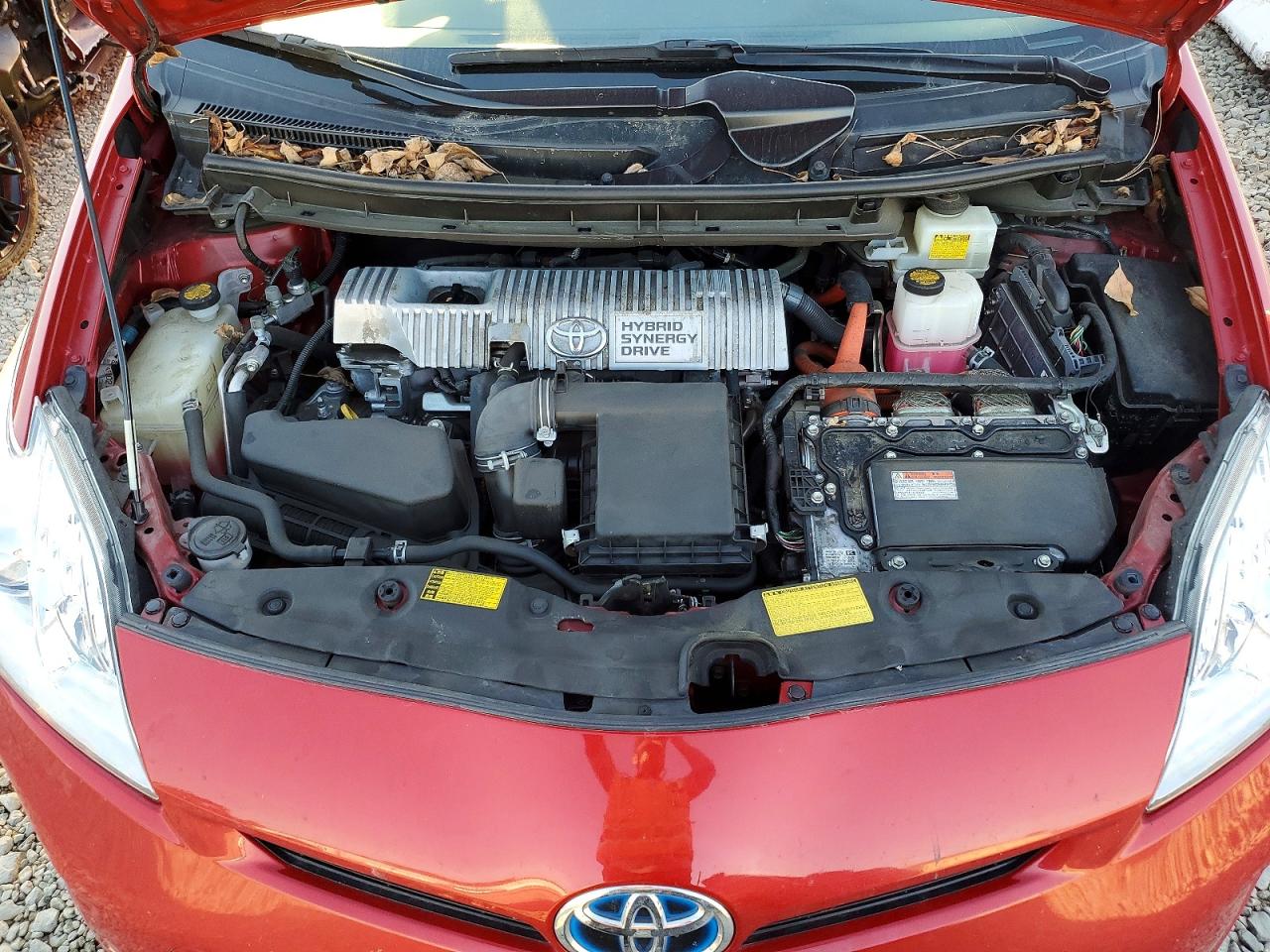 2013 TOYOTA PRIUS photo 11