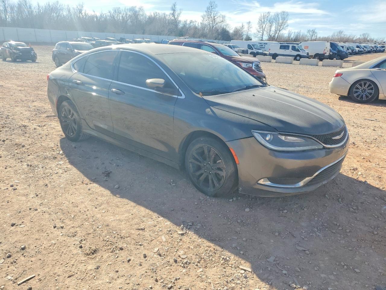 2015 CHRYSLER 200 LIMITED photo 4