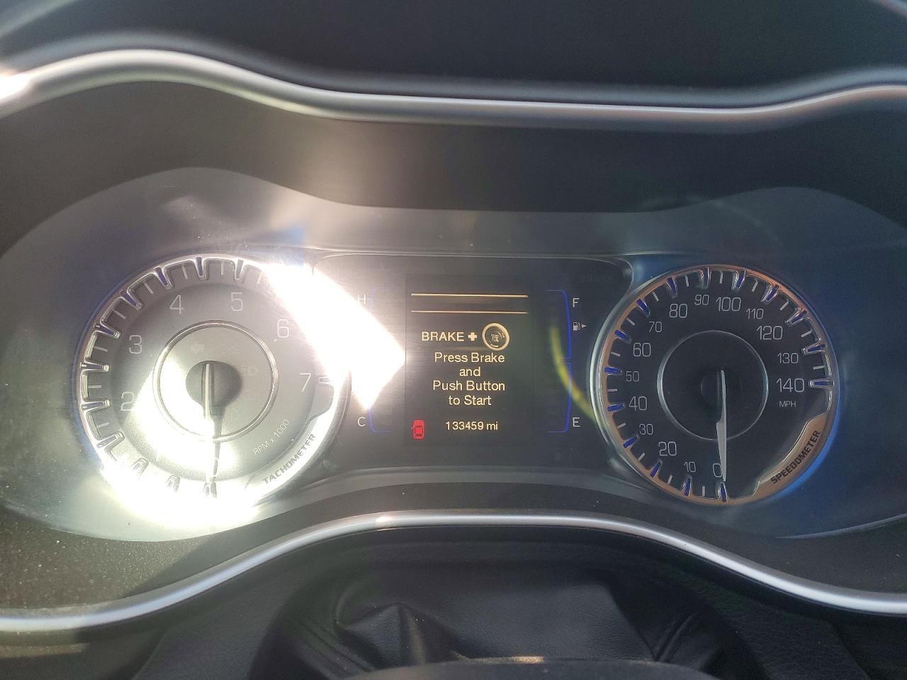 2015 CHRYSLER 200 LIMITED photo 9