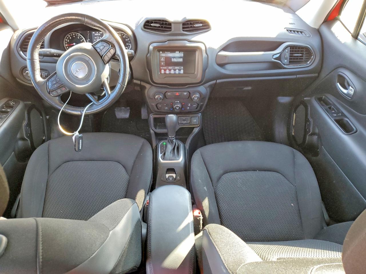 2020 JEEP RENEGADE LATITUDE photo 15