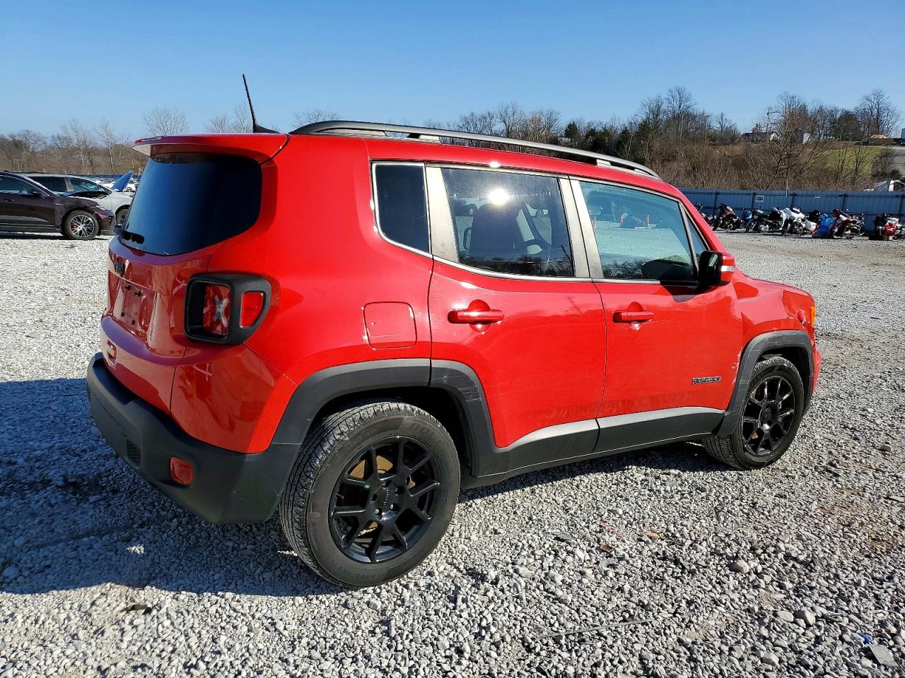 2020 JEEP RENEGADE LATITUDE photo 5