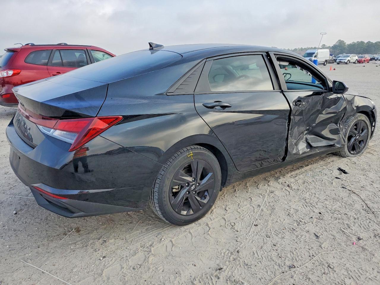2021 HYUNDAI ELANTRA SEL photo 3