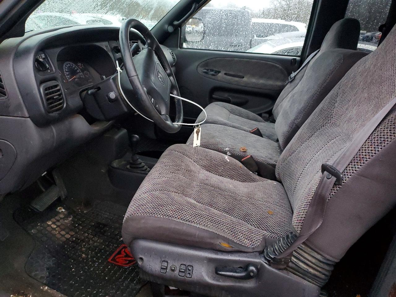 2001 DODGE RAM 1500 photo 7