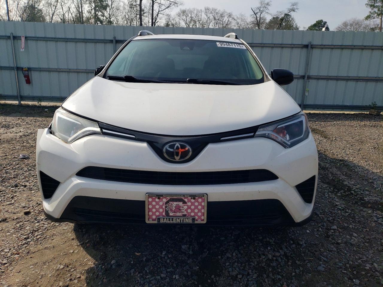 2018 TOYOTA RAV4 LE photo 5
