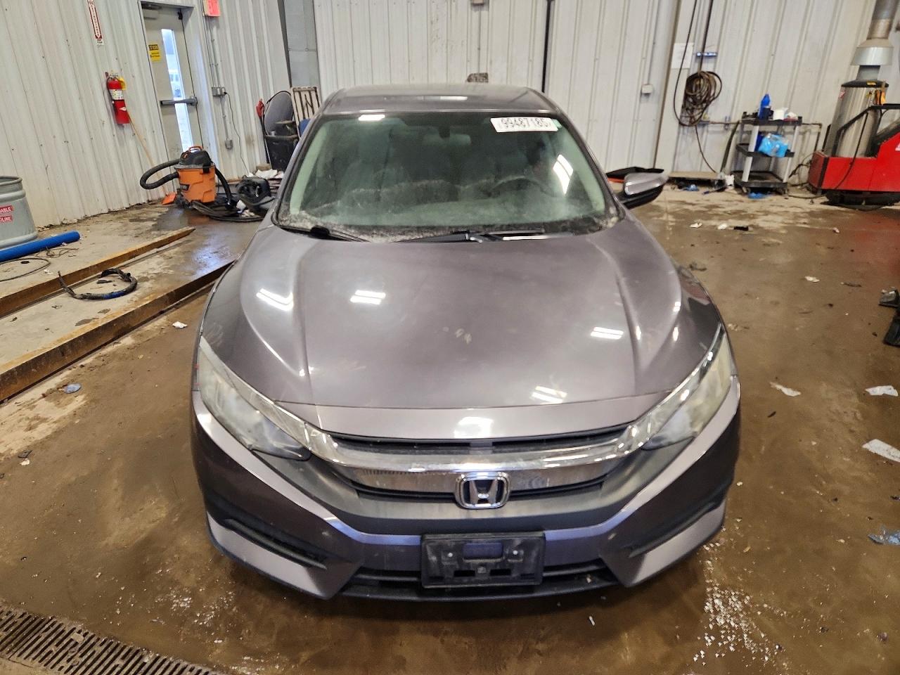 2016 HONDA CIVIC LX photo 5