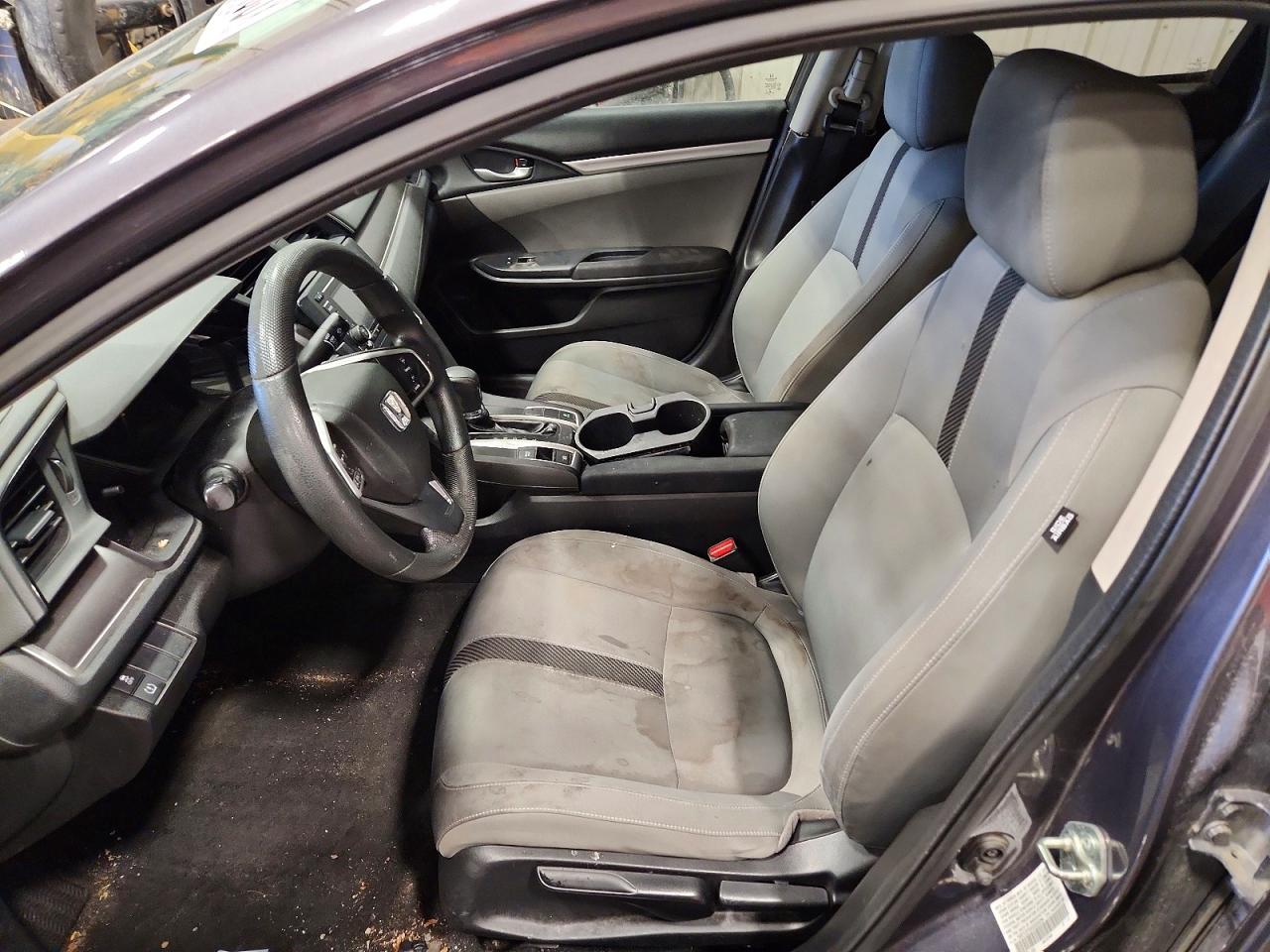 2016 HONDA CIVIC LX photo 7