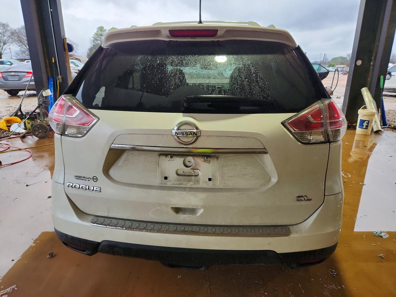 2016 NISSAN ROGUE S photo 16