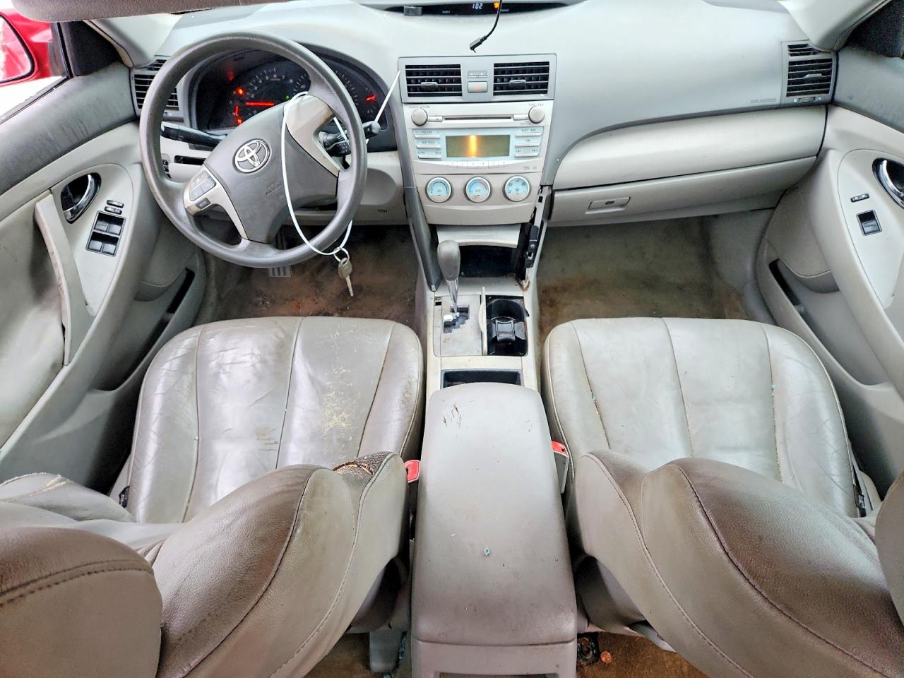 2007 TOYOTA CAMRY LE photo 8