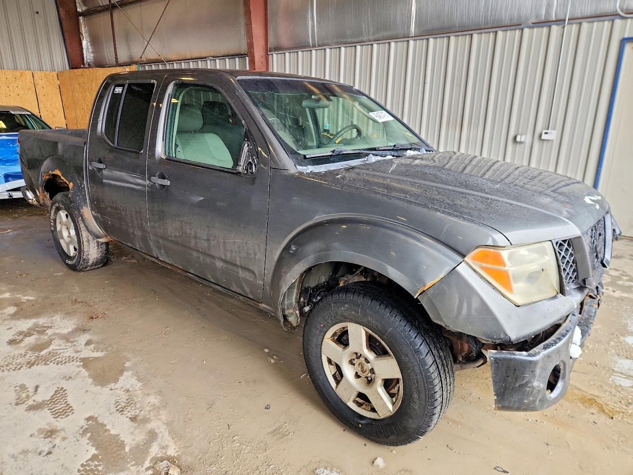 2006 NISSAN FRONTIER CREW CAB LE photo 4