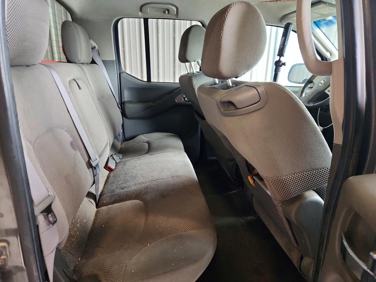 2006 NISSAN FRONTIER CREW CAB LE photo 10