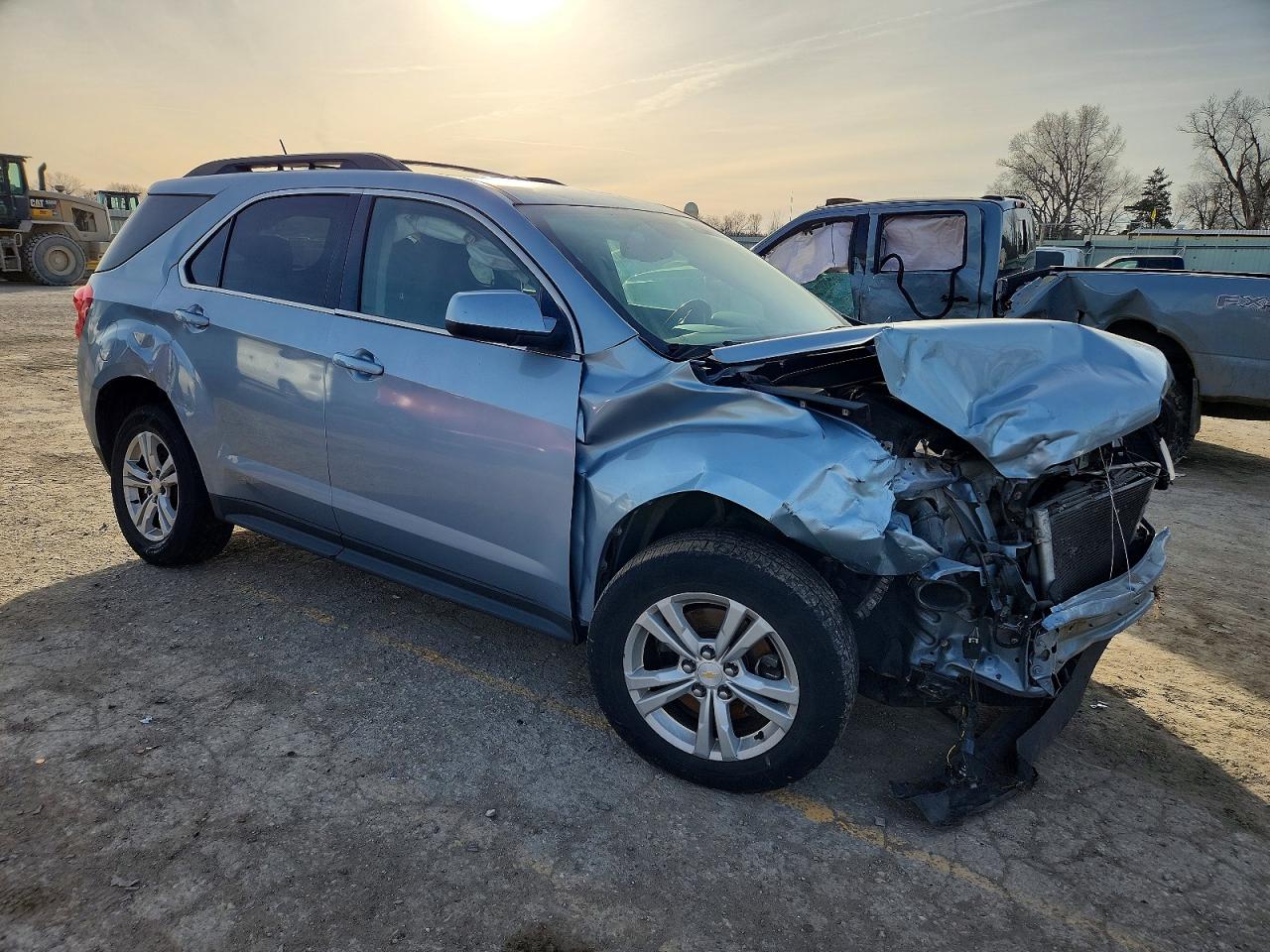 2015 CHEVROLET EQUINOX LT photo 4