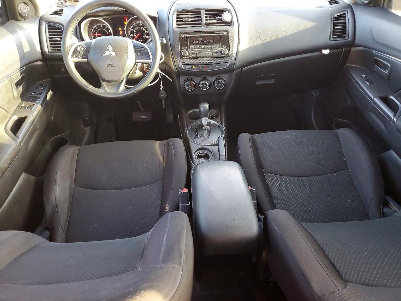 2015 MITSUBISHI OUTLANDER SPORT ES photo 15