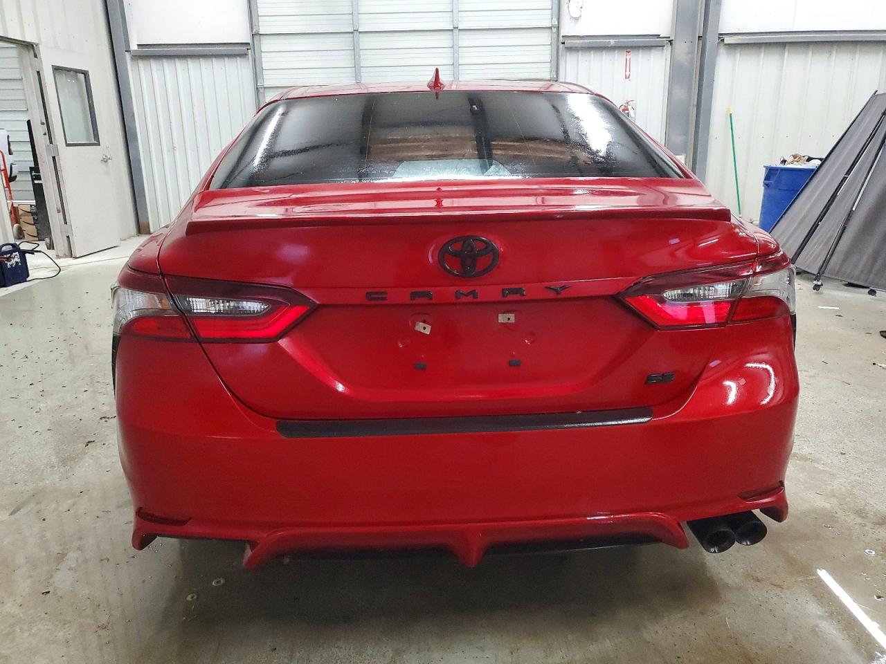 2024 TOYOTA CAMRY SE NIGHT SHADE photo 11