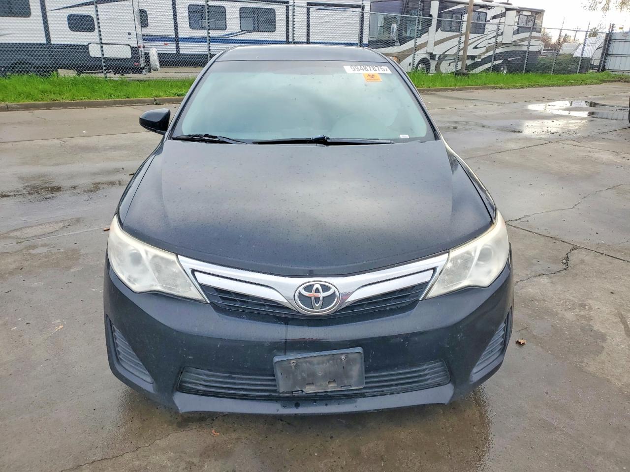 2014 TOYOTA CAMRY L photo 5