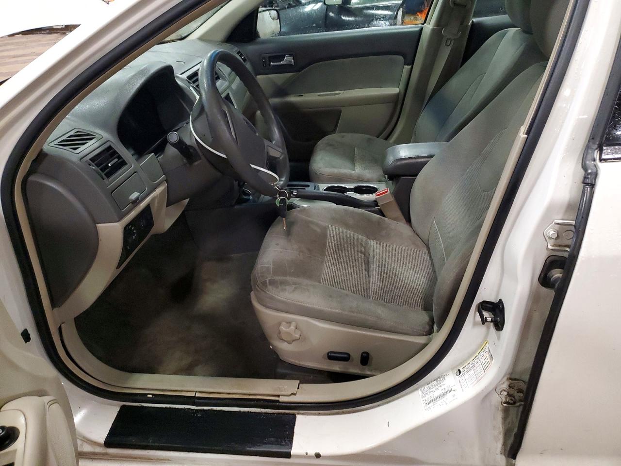2012 FORD FUSION SE photo 7