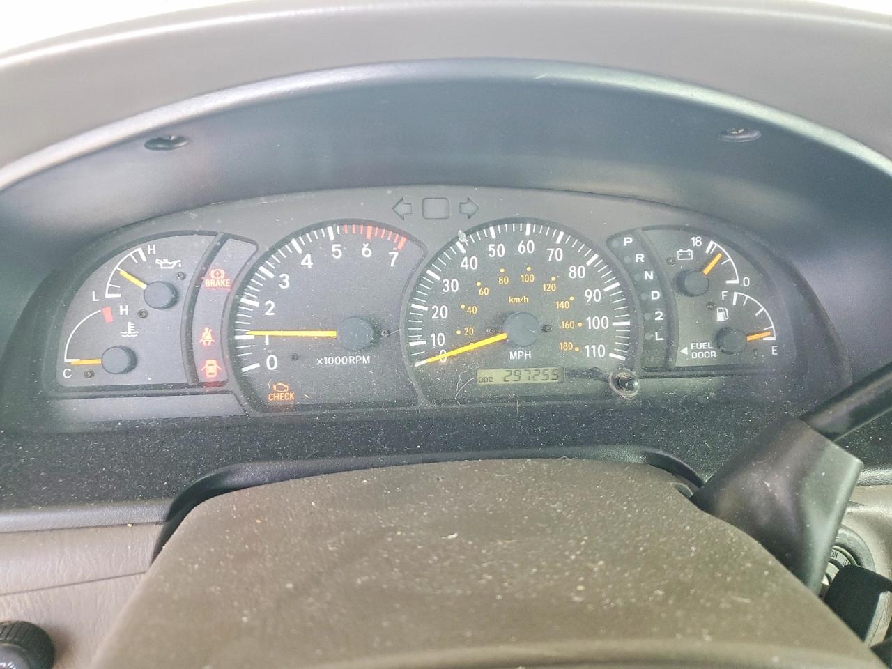 2004 TOYOTA TUNDRA DOUBLE CAB SR5 photo 17