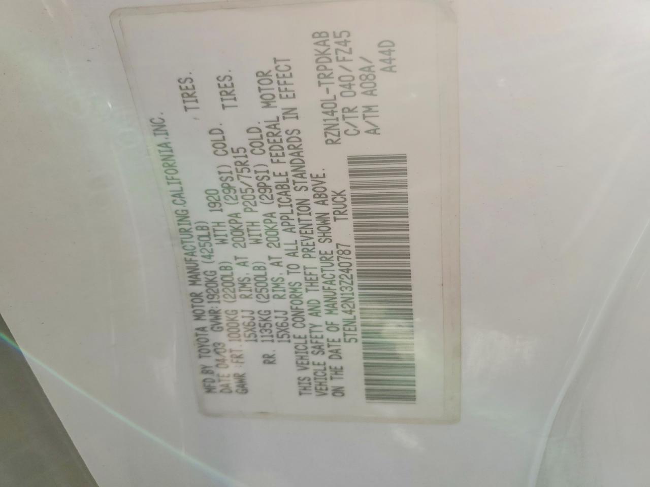 2003 TOYOTA TACOMA photo 23