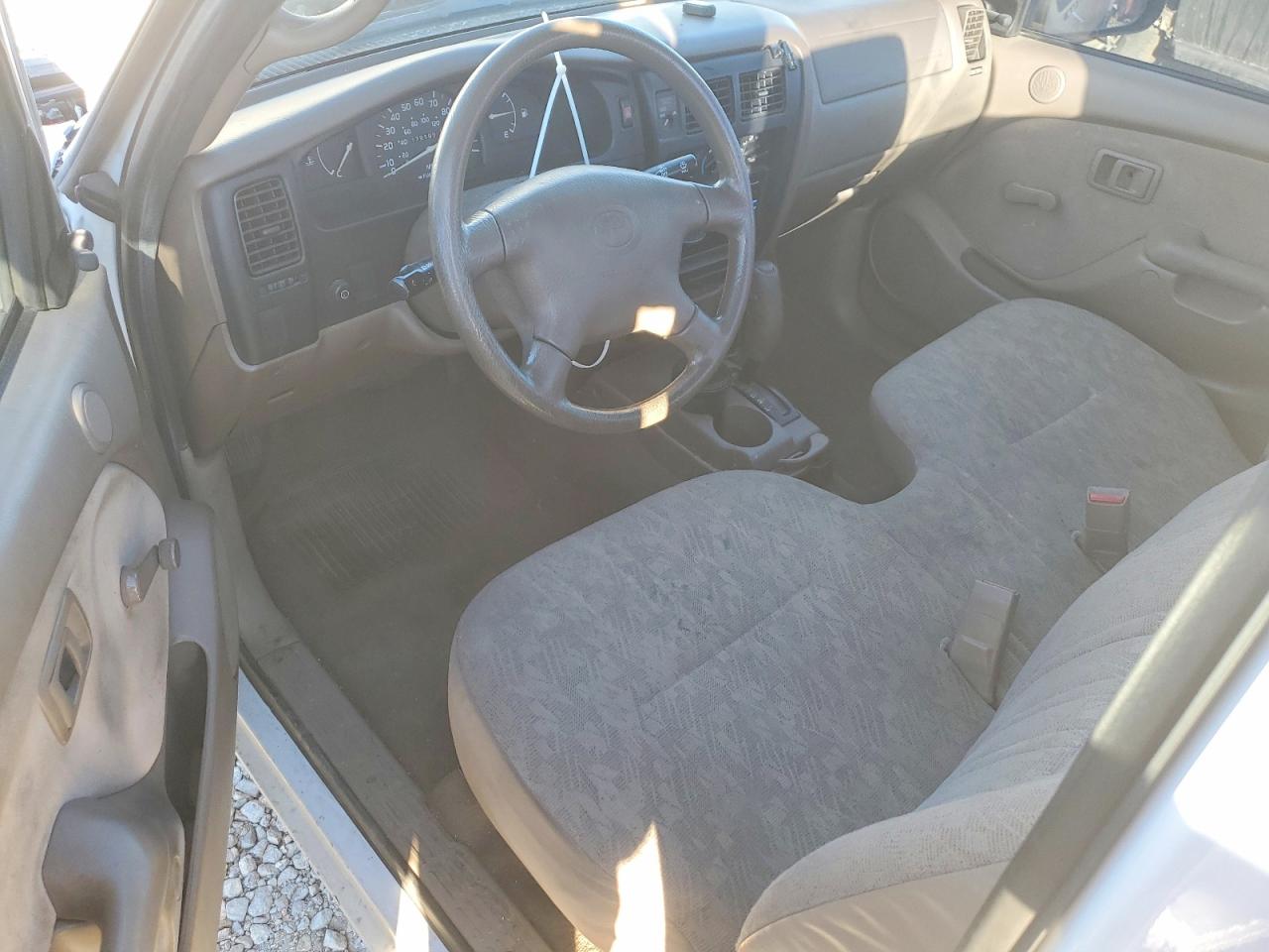 2003 TOYOTA TACOMA photo 15