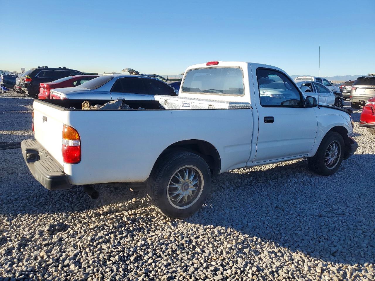 2003 TOYOTA TACOMA photo 5