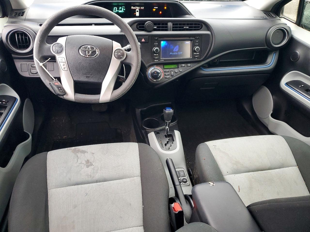 2013 TOYOTA PRIUS C photo 8