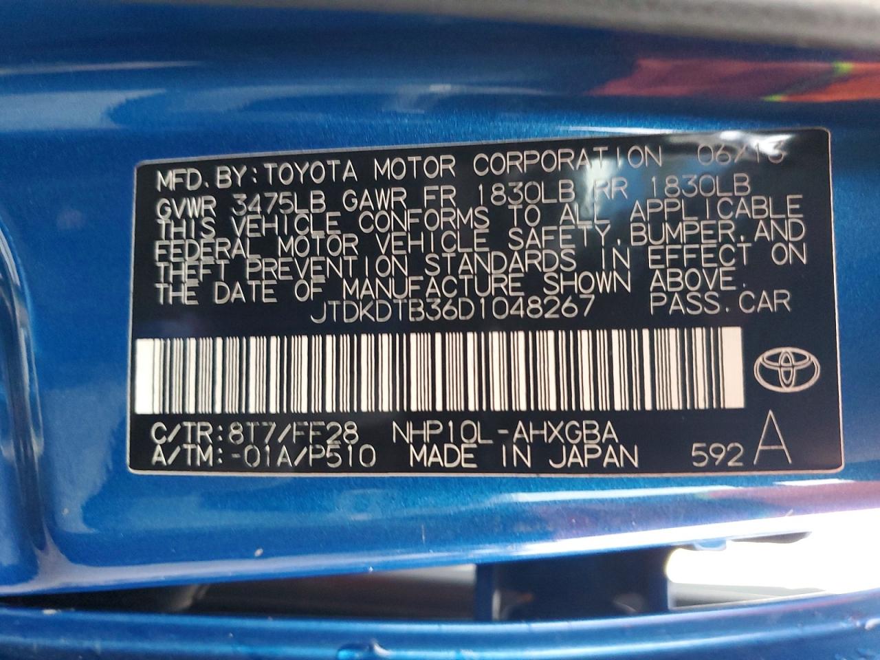 2013 TOYOTA PRIUS C photo 12