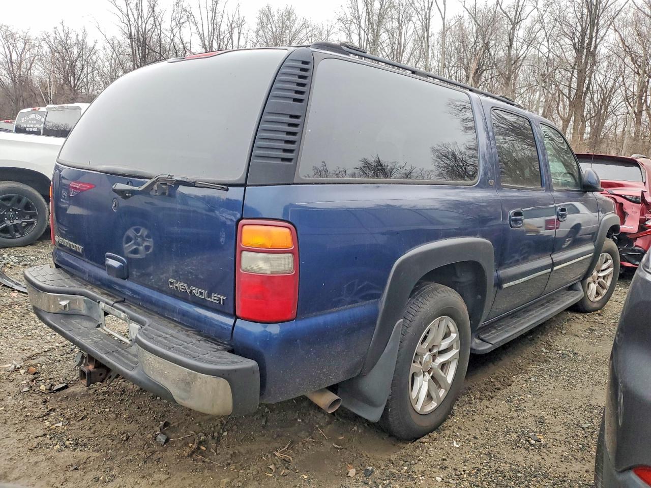2001 CHEVROLET SUBURBAN K1500 photo 3