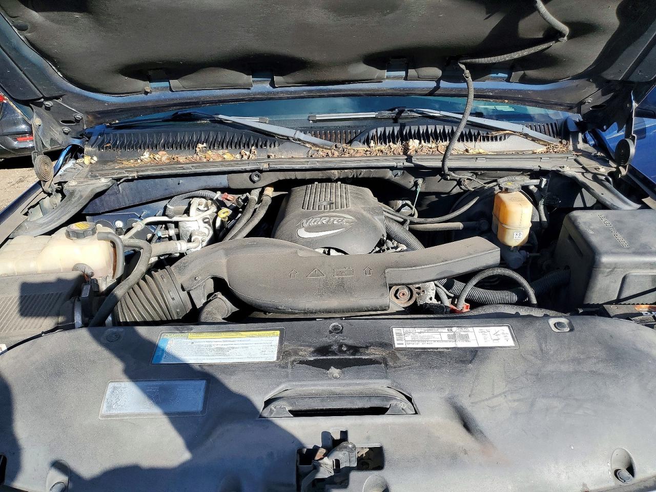 2001 CHEVROLET SUBURBAN K1500 photo 12