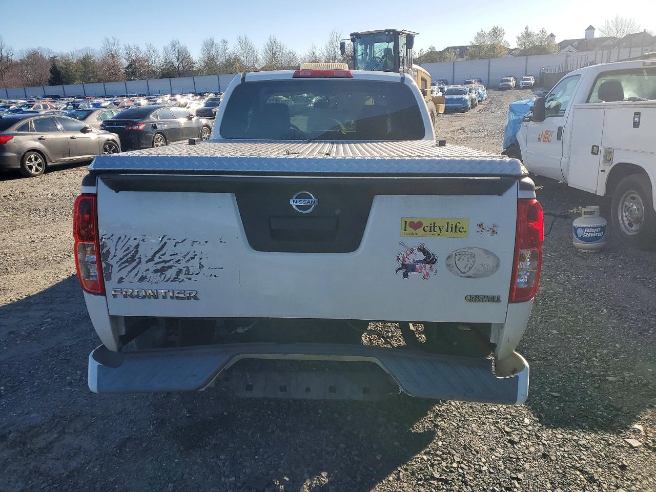 2017 NISSAN FRONTIER S photo 6