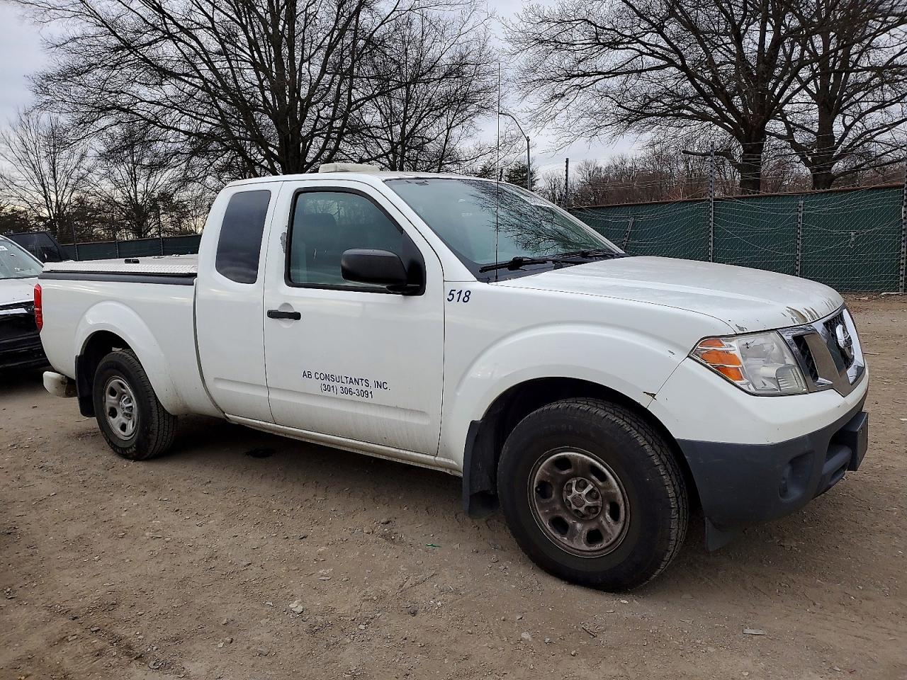 2017 NISSAN FRONTIER S photo 4