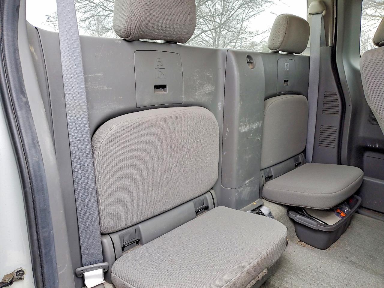 2017 NISSAN FRONTIER S photo 10