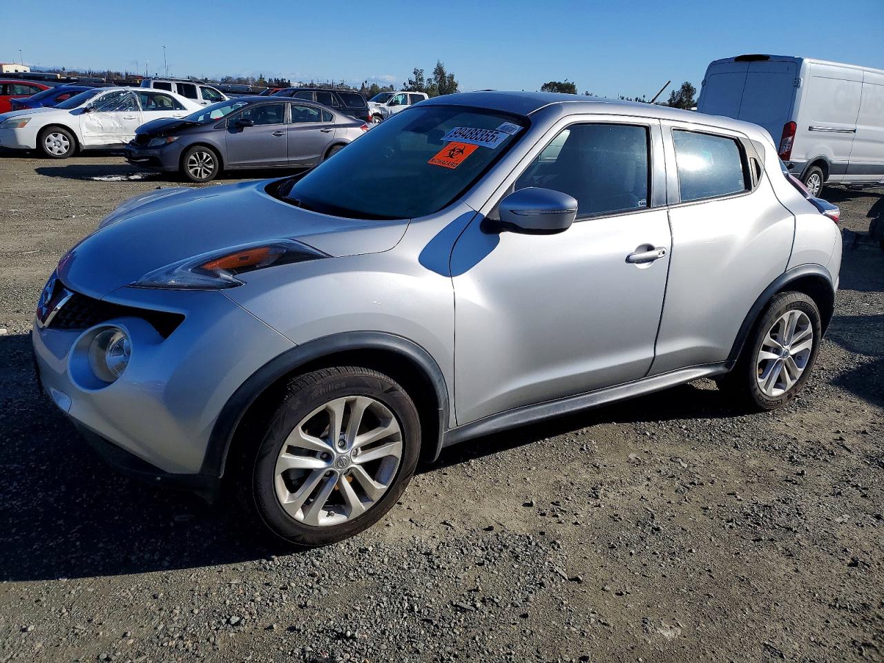 2015 NISSAN JUKE