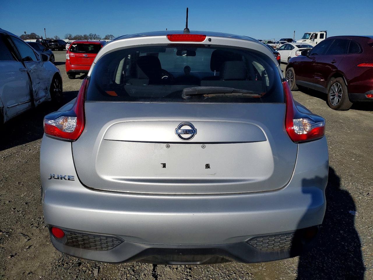 2015 NISSAN JUKE S photo 6