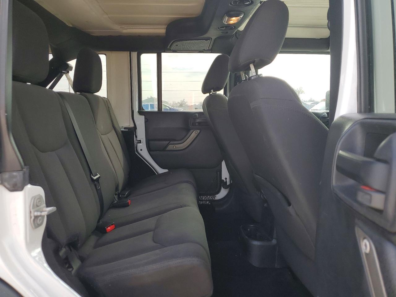 2016 JEEP WRANGLER UNLIMITED SPORT photo 11