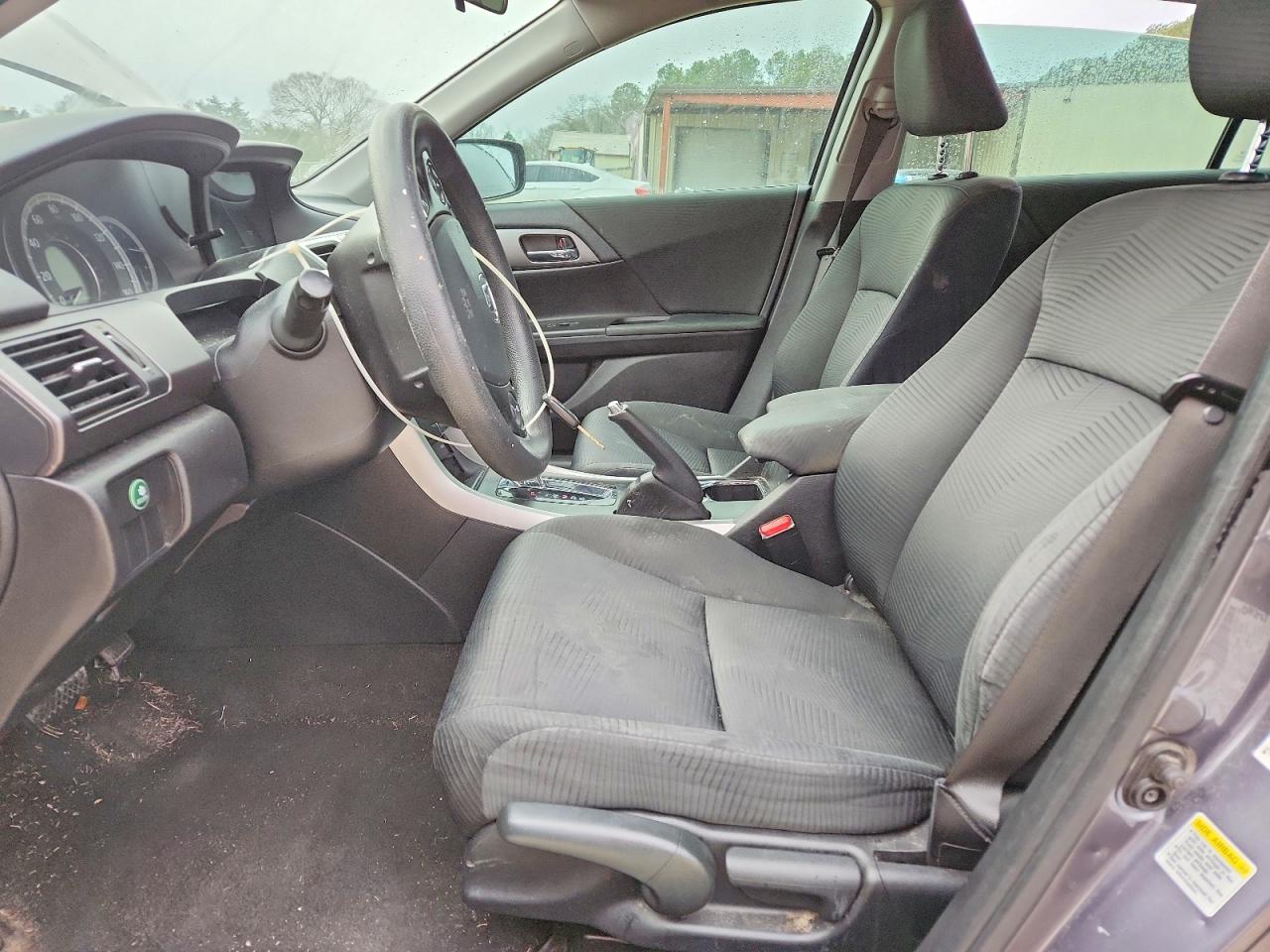 2015 HONDA ACCORD LX photo 7