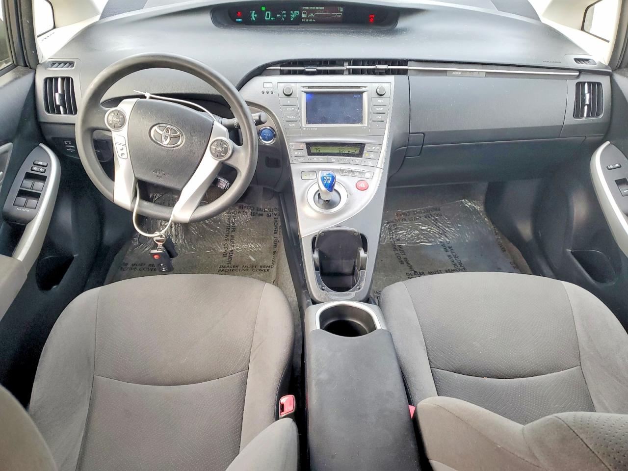 2013 TOYOTA PRIUS photo 8