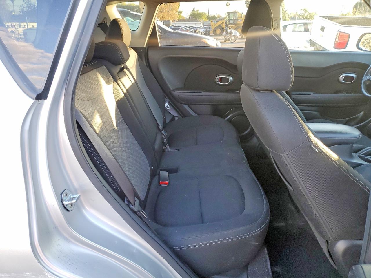 2018 KIA SOUL + photo 10