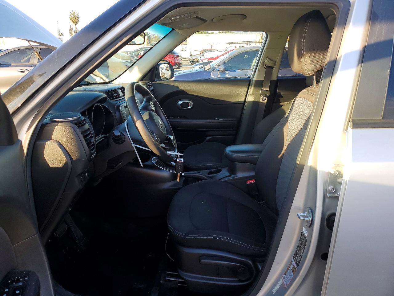 2018 KIA SOUL + photo 7