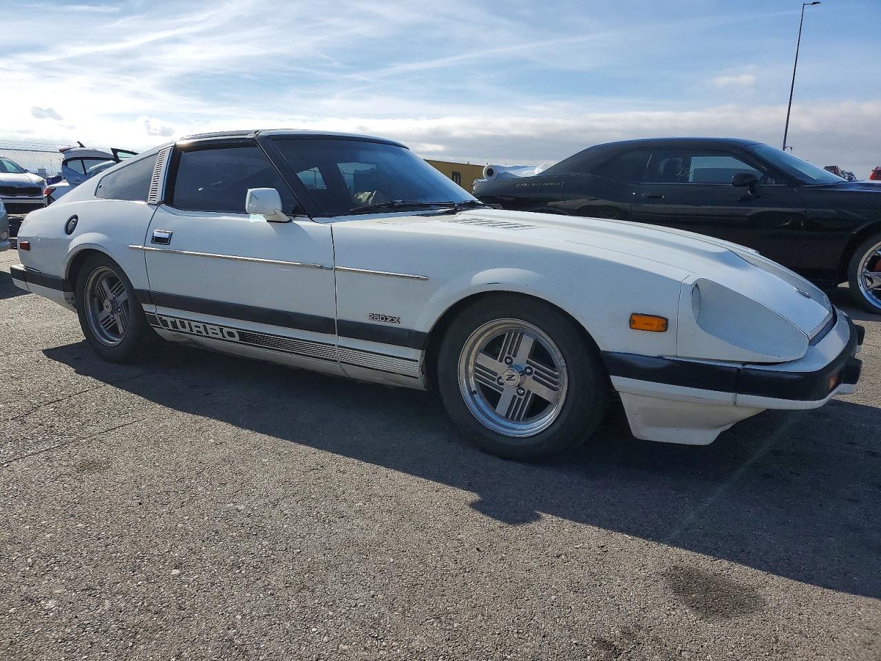 1983 DATSUN 280ZX photo 4