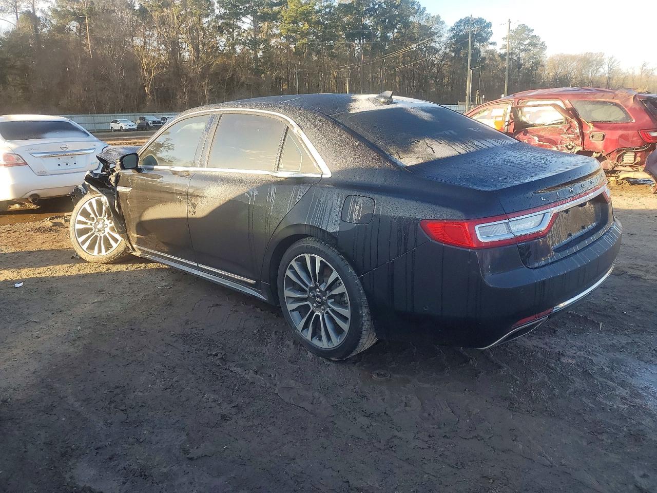 2019 LINCOLN CONTINENTAL RESERVE photo 3