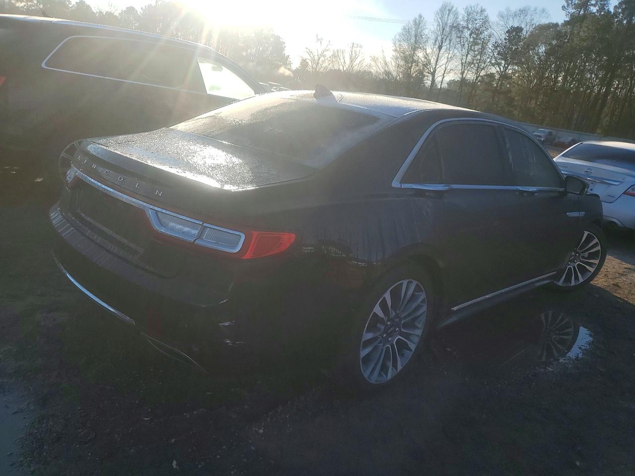 2019 LINCOLN CONTINENTAL RESERVE photo 5