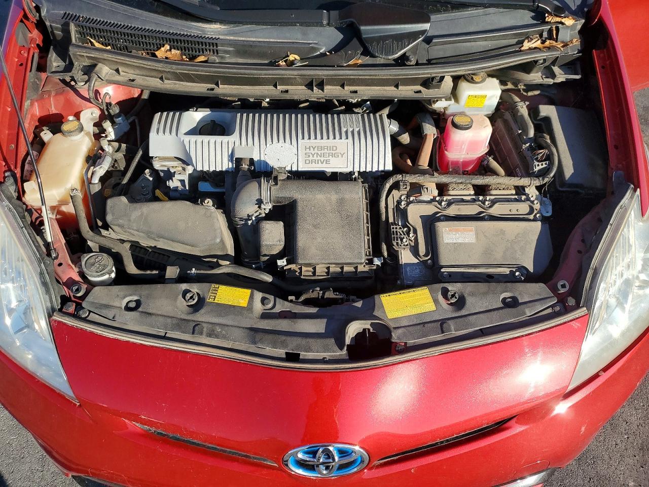 2014 TOYOTA PRIUS photo 11