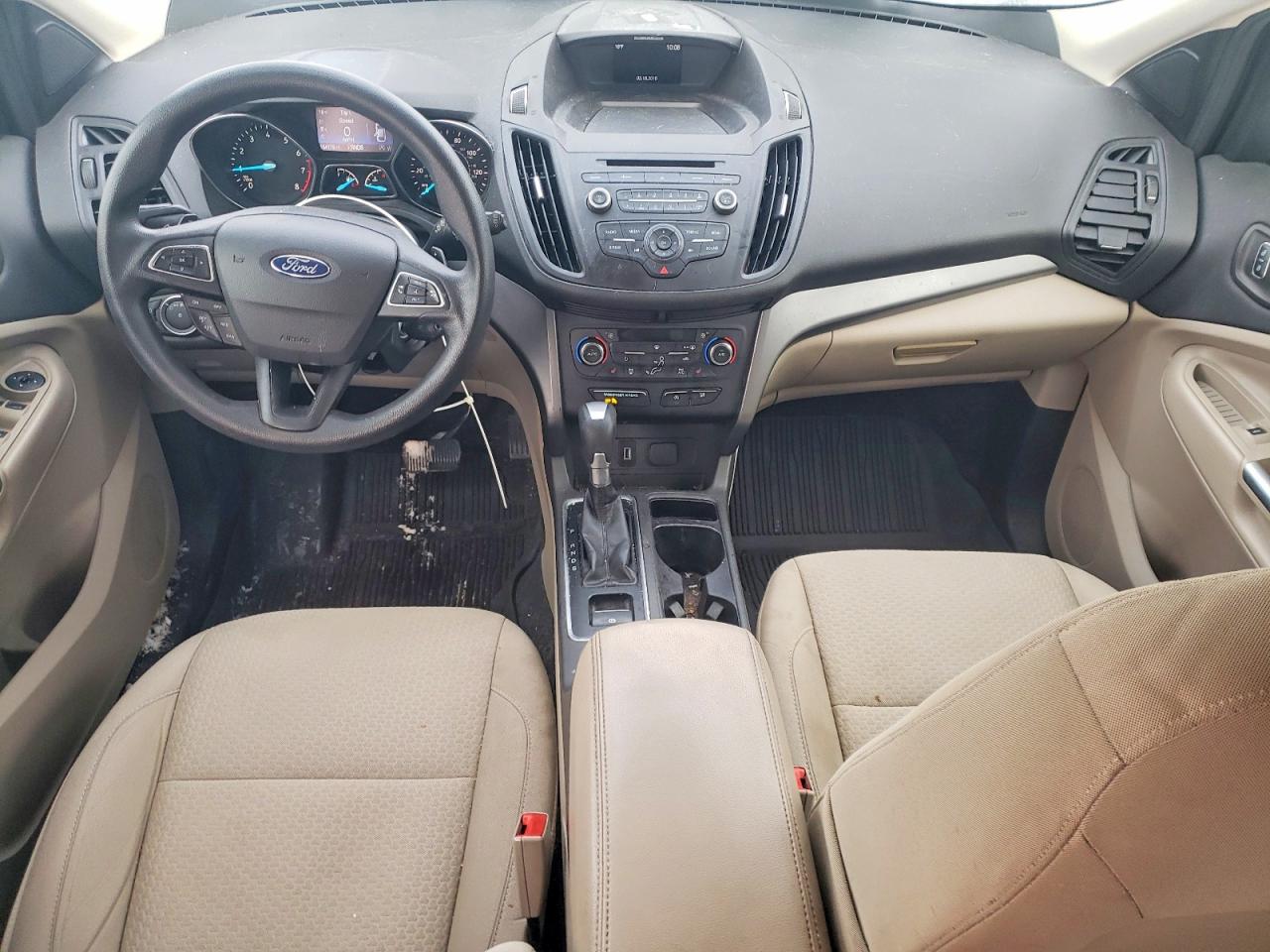 2017 FORD ESCAPE SE photo 8