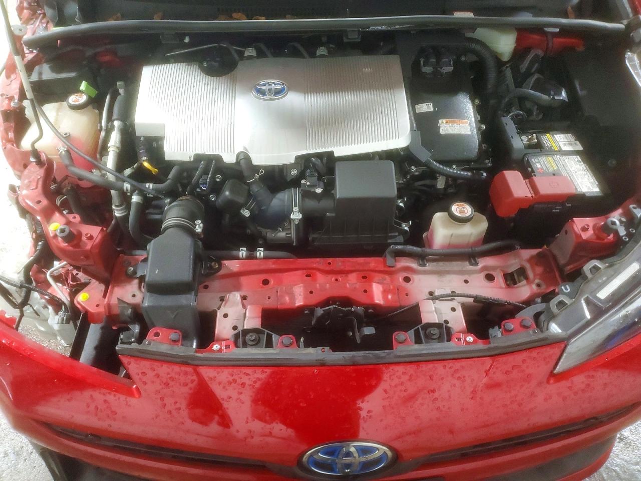 2019 TOYOTA PRIUS photo 10
