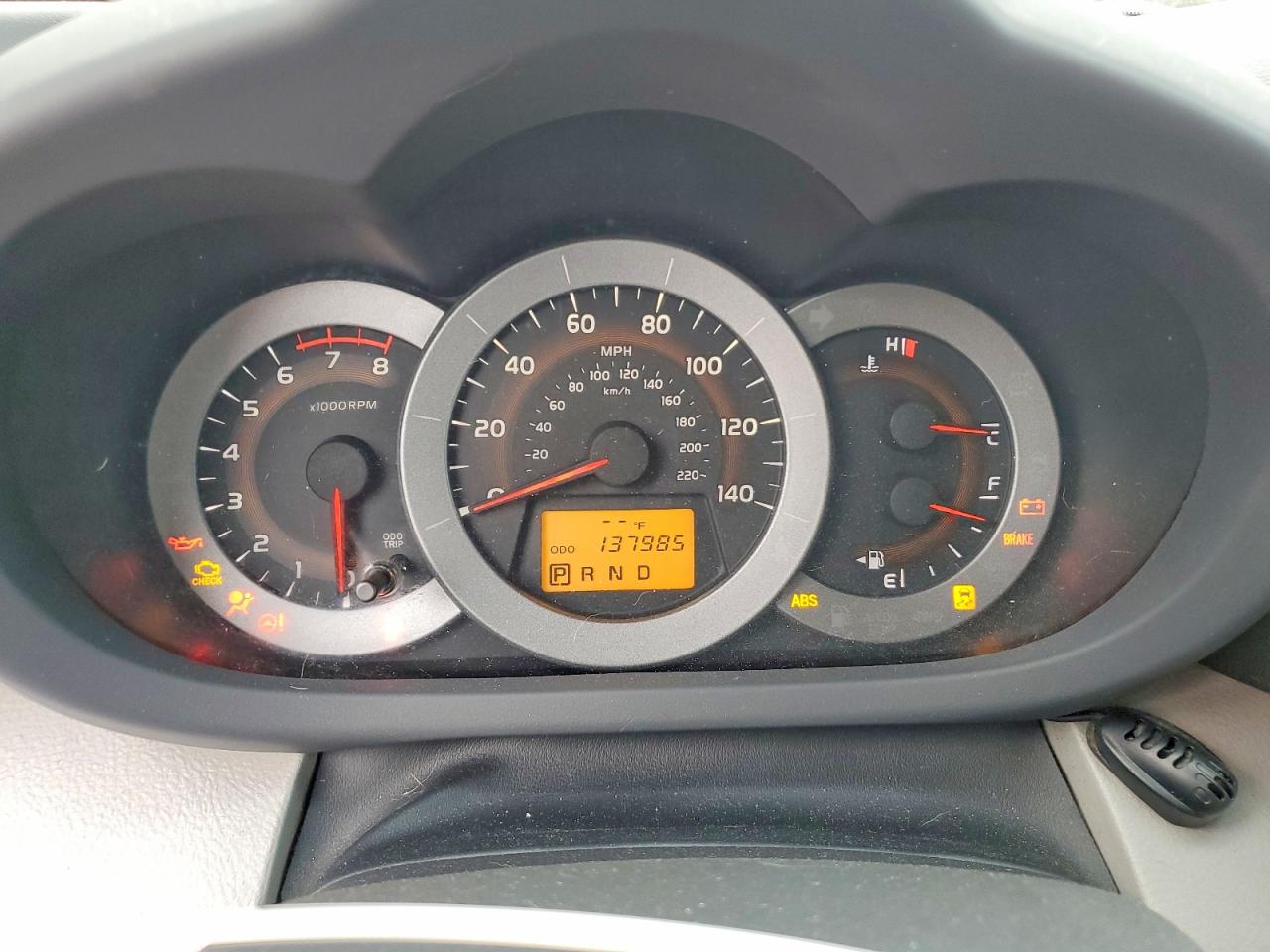 2010 TOYOTA RAV4 photo 9