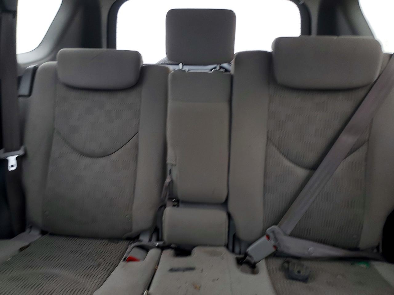 2010 TOYOTA RAV4 photo 10