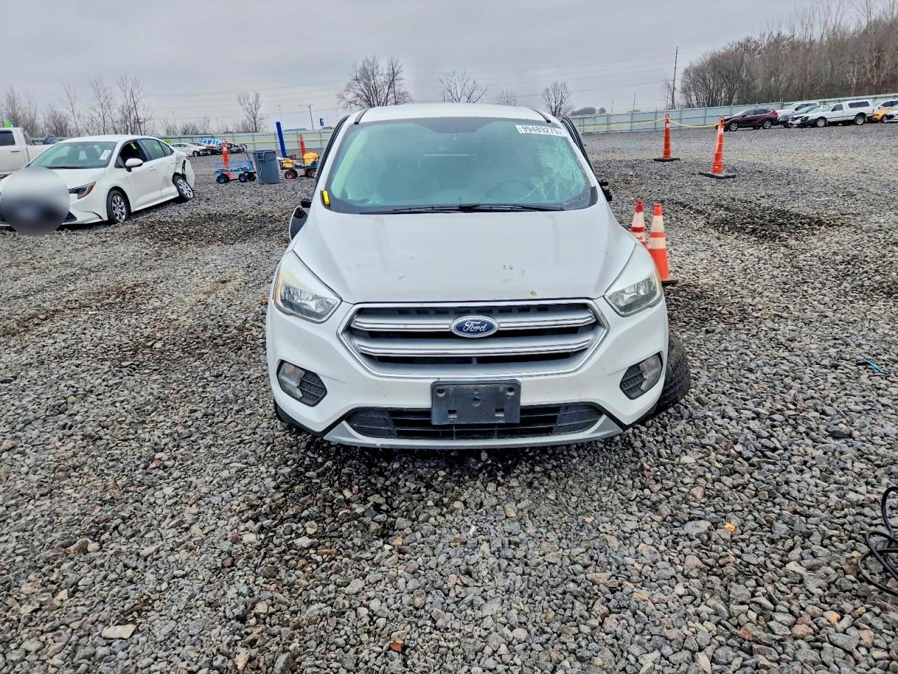 2017 FORD ESCAPE SE photo 5