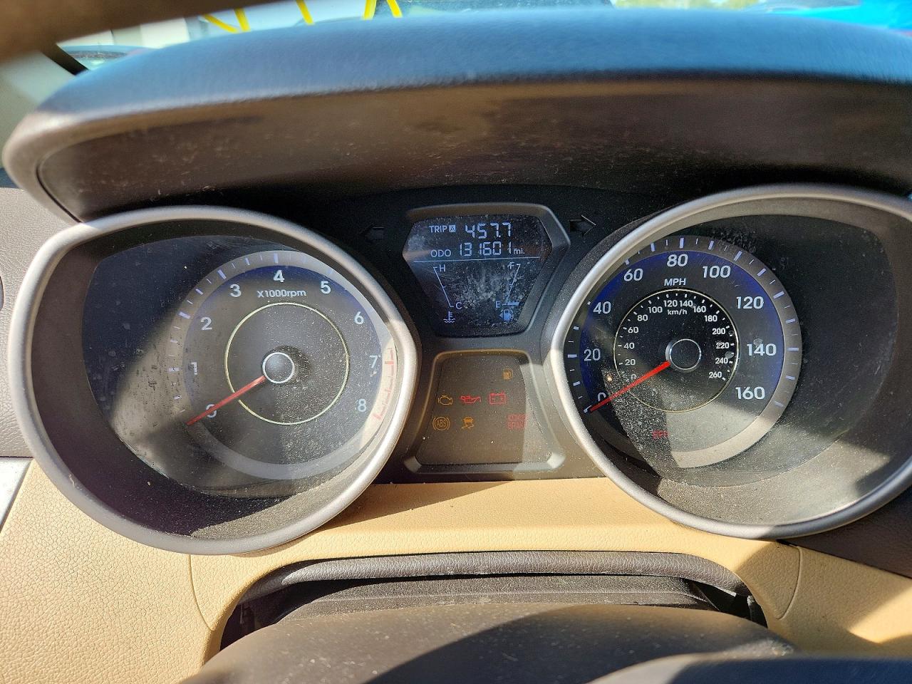 2012 HYUNDAI ELANTRA GLS photo 17